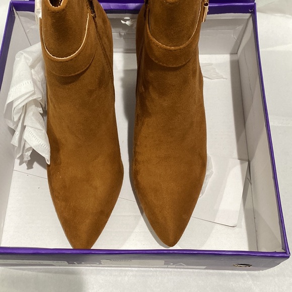 Top Moda Boots in Tan - Picture 2 of 5